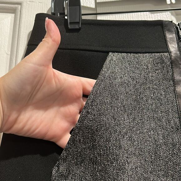 Rebecca Taylor Skirt, Size 4 - Picture 2 of 10